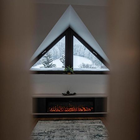 Clabucet Luxury Apartament 프레데알 외부 사진