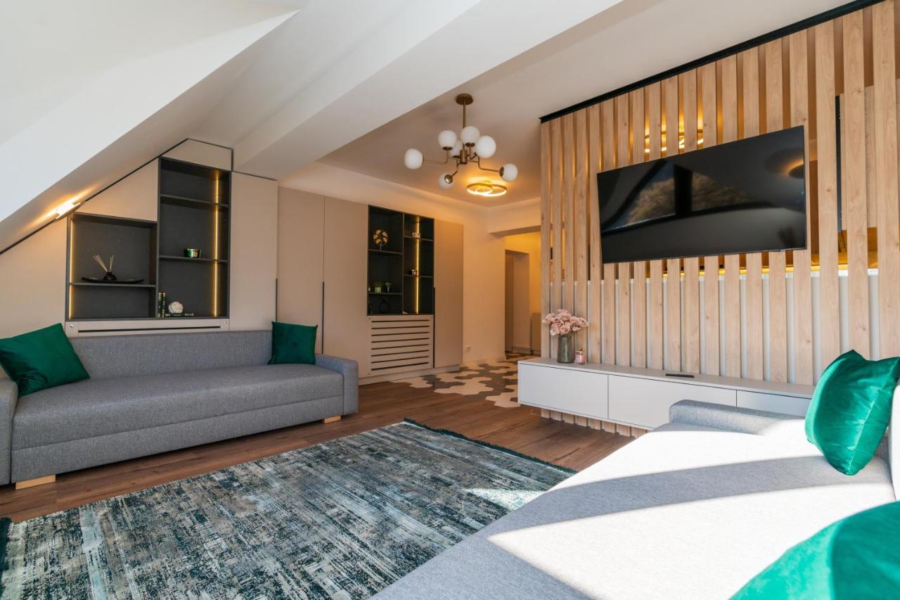 Clabucet Luxury Apartament 프레데알 외부 사진
